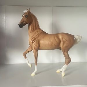 marawari breyer horse
